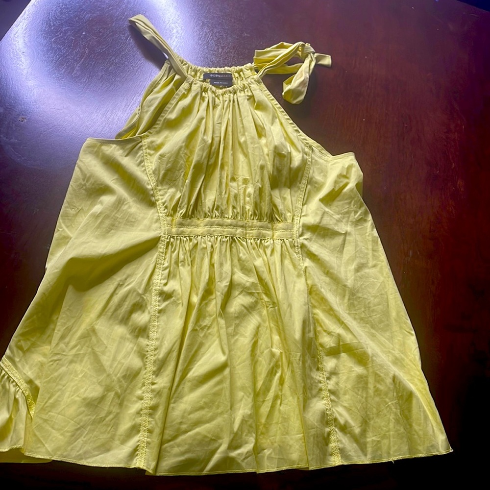 Spring/Summer yellow/green top